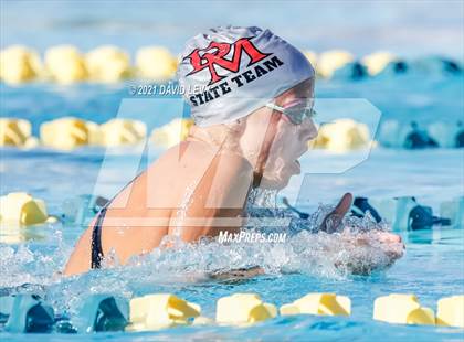 Thumbnail 3 in AIA D2 Swim Finals photogallery.