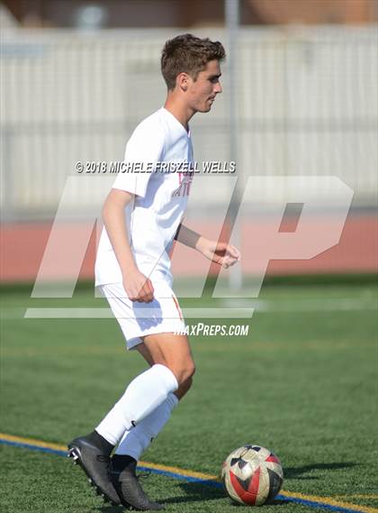 Thumbnail 3 in Del Norte vs. Cathedral Catholic photogallery.