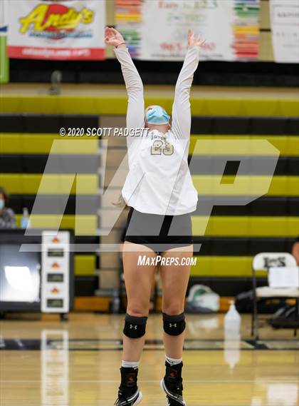 Thumbnail 1 in Lee's Summit vs Lee's Summit North photogallery.