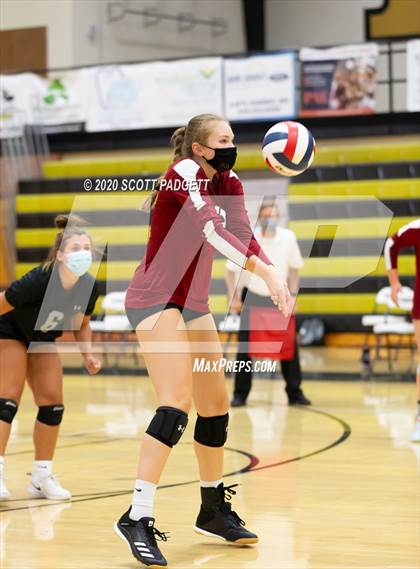 Thumbnail 1 in Lee's Summit vs Lee's Summit North photogallery.