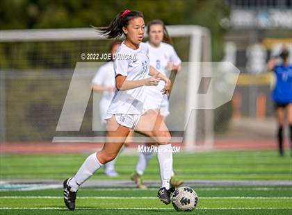 Thumbnail 3 in Los Alamitos vs. JSerra Catholic (Best in the West Winter Classic) photogallery.