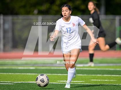 Thumbnail 2 in Los Alamitos vs. JSerra Catholic (Best in the West Winter Classic) photogallery.