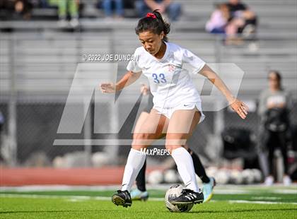 Thumbnail 1 in Los Alamitos vs. JSerra Catholic (Best in the West Winter Classic) photogallery.