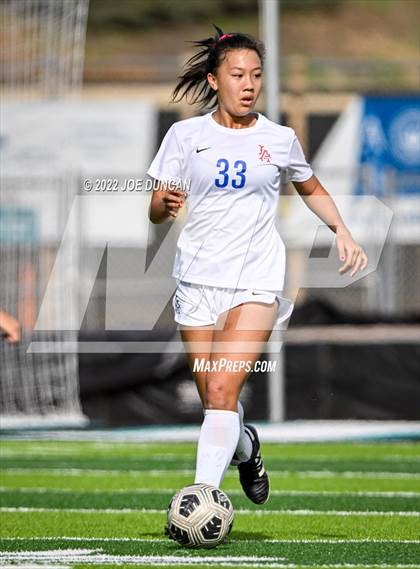 Thumbnail 2 in Los Alamitos vs. JSerra Catholic (Best in the West Winter Classic) photogallery.
