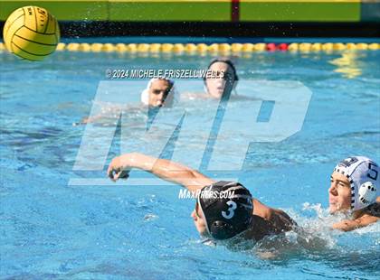 Thumbnail 1 in San Marcos vs Westview (CIFSDS DIV.2 Quarterfinal) photogallery.