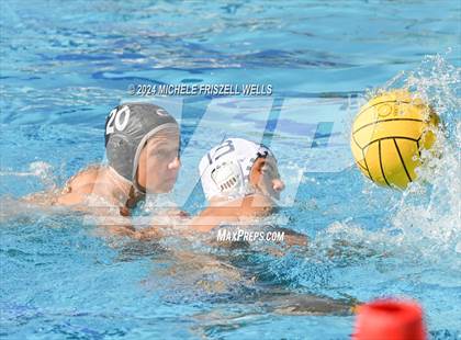 Thumbnail 3 in San Marcos vs Westview (CIFSDS DIV.2 Quarterfinal) photogallery.