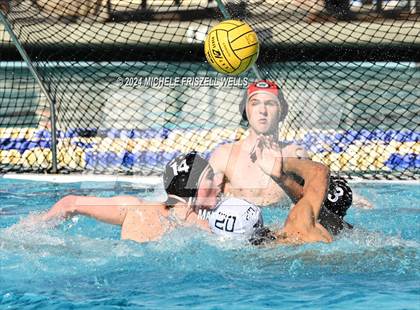 Thumbnail 3 in San Marcos vs Westview (CIFSDS DIV.2 Quarterfinal) photogallery.
