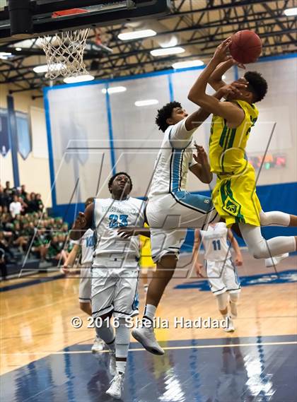 Thumbnail 1 in Tampa Catholic @ Berkeley Prep photogallery.