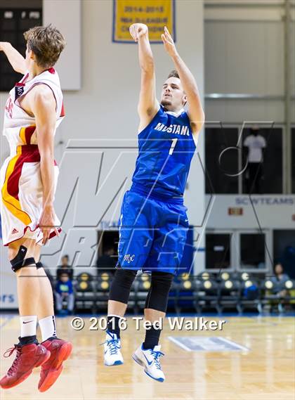 Thumbnail 2 in Pacific Grove vs. Monte Vista Christian (CIF CCS D4 Semifinal) photogallery.