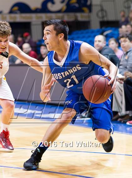 Thumbnail 2 in Pacific Grove vs. Monte Vista Christian (CIF CCS D4 Semifinal) photogallery.