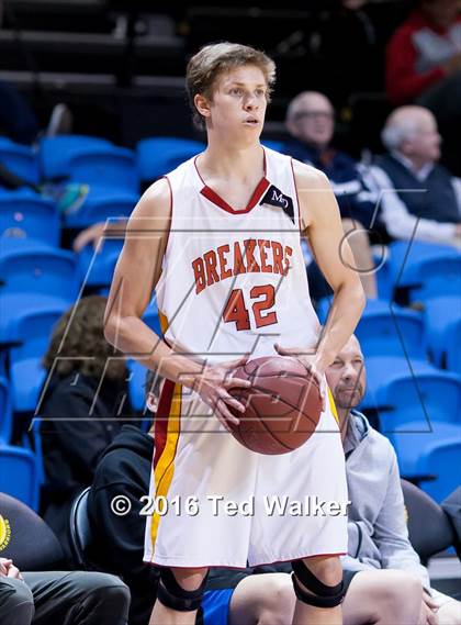 Thumbnail 2 in Pacific Grove vs. Monte Vista Christian (CIF CCS D4 Semifinal) photogallery.