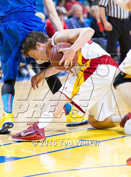Thumbnail 2 in Pacific Grove vs. Monte Vista Christian (CIF CCS D4 Semifinal) photogallery.