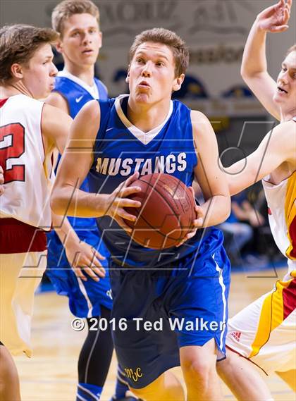 Thumbnail 2 in Pacific Grove vs. Monte Vista Christian (CIF CCS D4 Semifinal) photogallery.