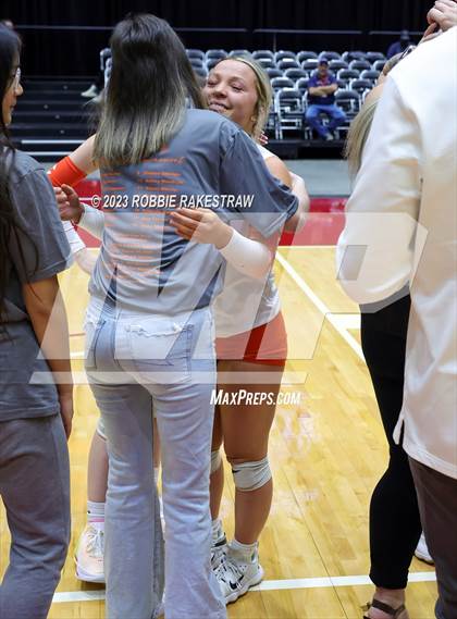 Thumbnail 1 in Davenport vs. Celina (UIL 4A Volleyball Semifinal Medal Ceremony) photogallery.