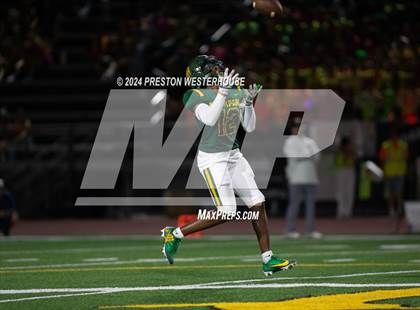 Thumbnail 2 in Garces Memorial @ Moorpark photogallery.