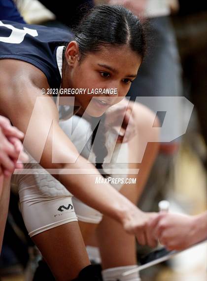 Thumbnail 3 in Keller vs Fossil Ridge photogallery.