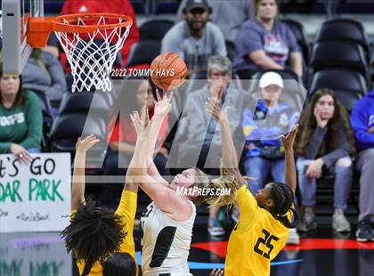Thumbnail 1 in Cedar Park vs. Memorial (UIL 5A State Final) photogallery.