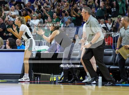 Thumbnail 2 in Cedar Park vs. Memorial (UIL 5A State Final) photogallery.