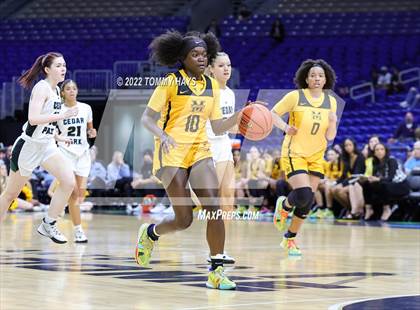 Thumbnail 2 in Cedar Park vs. Memorial (UIL 5A State Final) photogallery.