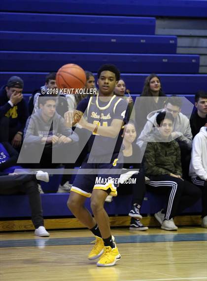Thumbnail 3 in Grosse Pointe South @ Utica Eisenhower photogallery.