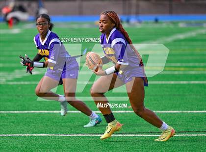 Thumbnail 3 in Villa Rica vs. Clarke Central (McEachern Invitation) photogallery.