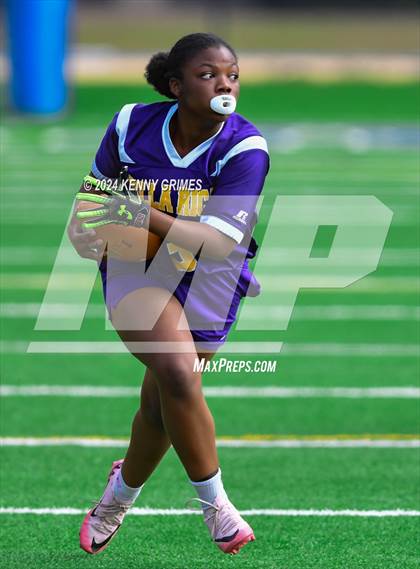 Thumbnail 3 in Villa Rica vs. Clarke Central (McEachern Invitation) photogallery.