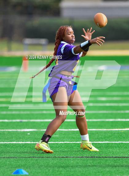 Thumbnail 1 in Villa Rica vs. Clarke Central (McEachern Invitation) photogallery.