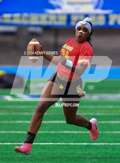 Thumbnail 3 in Villa Rica vs. Clarke Central (McEachern Invitation) photogallery.