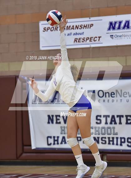 Thumbnail 2 in Bishop Gorman vs. Reno (NIAA State 4A Semifinal) photogallery.