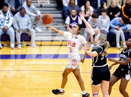 Thumbnail 3 in Morris Catholic vs North Pitt (John Wall Holiday Invitational) photogallery.
