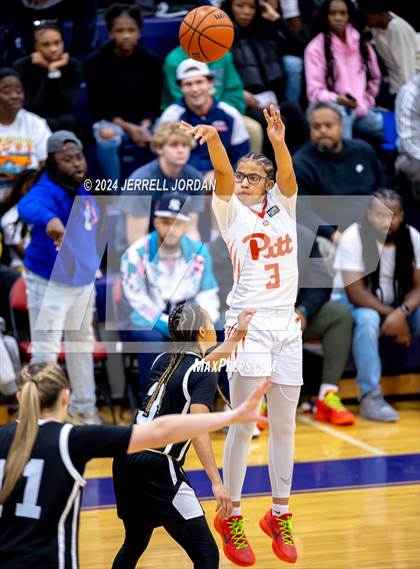Thumbnail 2 in Morris Catholic vs North Pitt (John Wall Holiday Invitational) photogallery.