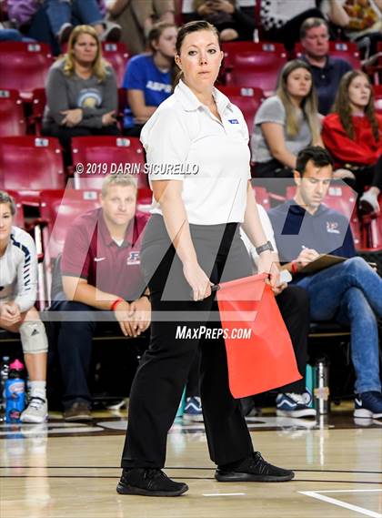 Thumbnail 3 in Basha vs Perry (AIA 6A State Finals) photogallery.