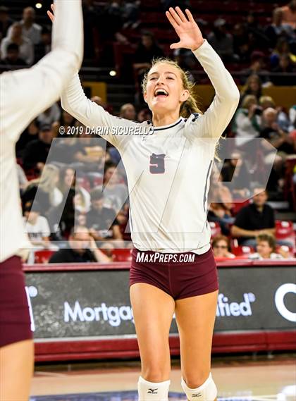 Thumbnail 2 in Basha vs Perry (AIA 6A State Finals) photogallery.