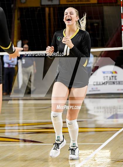 Thumbnail 2 in Basha vs Perry (AIA 6A State Finals) photogallery.