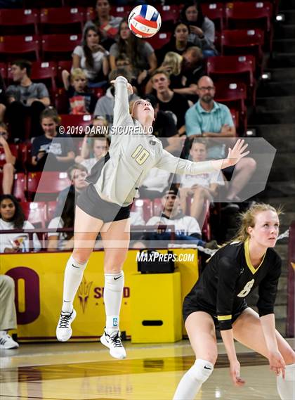 Thumbnail 1 in Basha vs Perry (AIA 6A State Finals) photogallery.