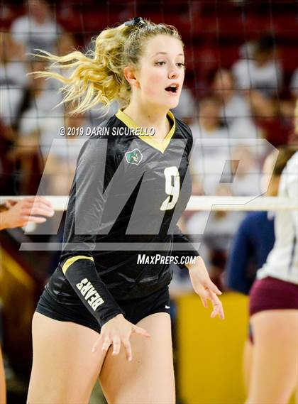 Thumbnail 2 in Basha vs Perry (AIA 6A State Finals) photogallery.