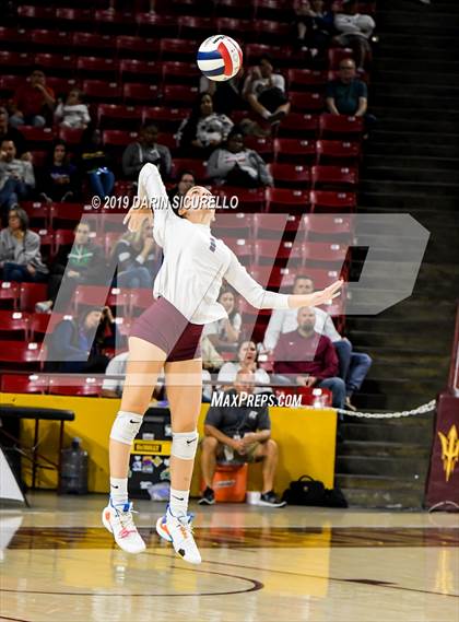 Thumbnail 3 in Basha vs Perry (AIA 6A State Finals) photogallery.