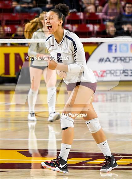 Thumbnail 2 in Basha vs Perry (AIA 6A State Finals) photogallery.
