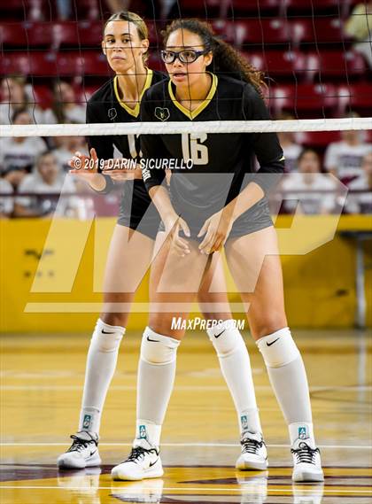 Thumbnail 2 in Basha vs Perry (AIA 6A State Finals) photogallery.