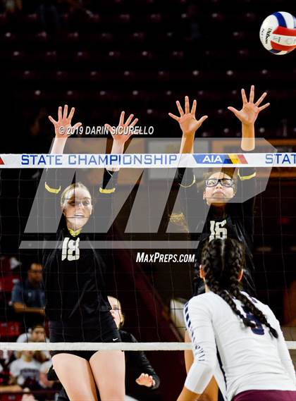 Thumbnail 3 in Basha vs Perry (AIA 6A State Finals) photogallery.