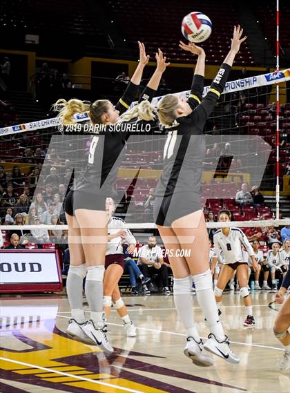 Thumbnail 2 in Basha vs Perry (AIA 6A State Finals) photogallery.