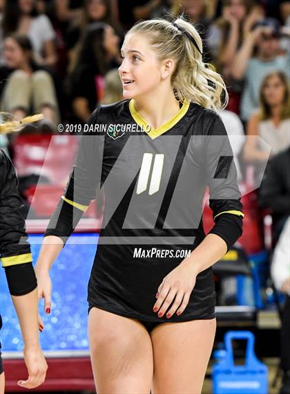 Thumbnail 1 in Basha vs Perry (AIA 6A State Finals) photogallery.