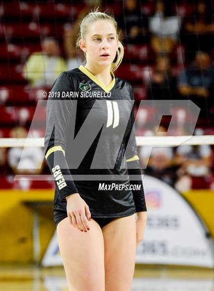Thumbnail 3 in Basha vs Perry (AIA 6A State Finals) photogallery.