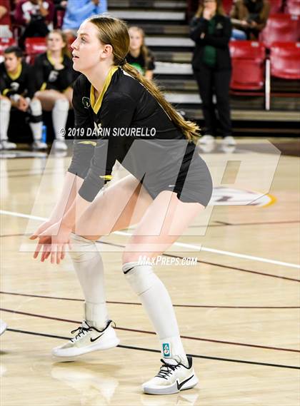 Thumbnail 2 in Basha vs Perry (AIA 6A State Finals) photogallery.