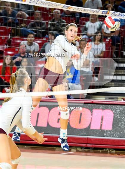 Thumbnail 1 in Basha vs Perry (AIA 6A State Finals) photogallery.