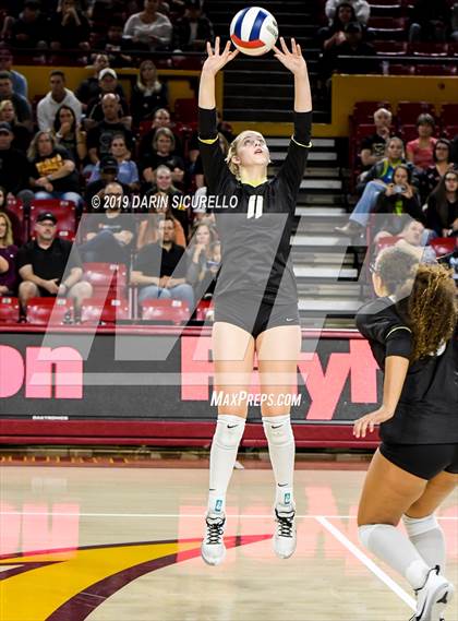 Thumbnail 3 in Basha vs Perry (AIA 6A State Finals) photogallery.