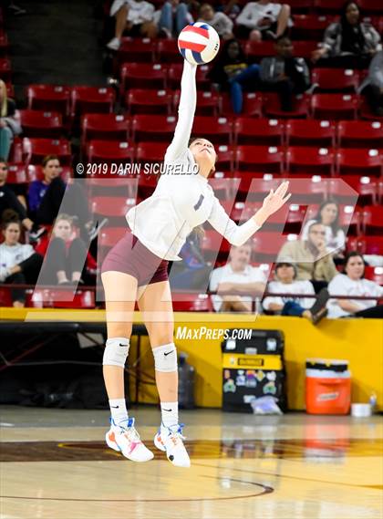 Thumbnail 2 in Basha vs Perry (AIA 6A State Finals) photogallery.