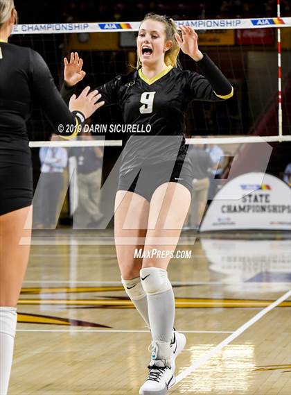 Thumbnail 3 in Basha vs Perry (AIA 6A State Finals) photogallery.