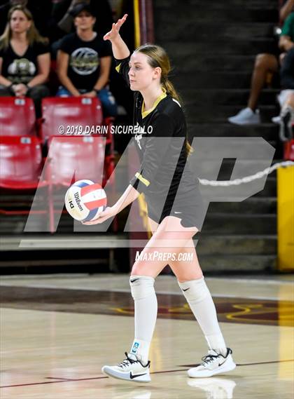 Thumbnail 2 in Basha vs Perry (AIA 6A State Finals) photogallery.