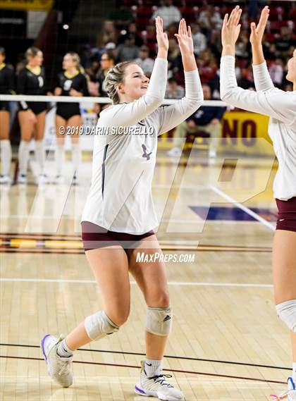 Thumbnail 2 in Basha vs Perry (AIA 6A State Finals) photogallery.
